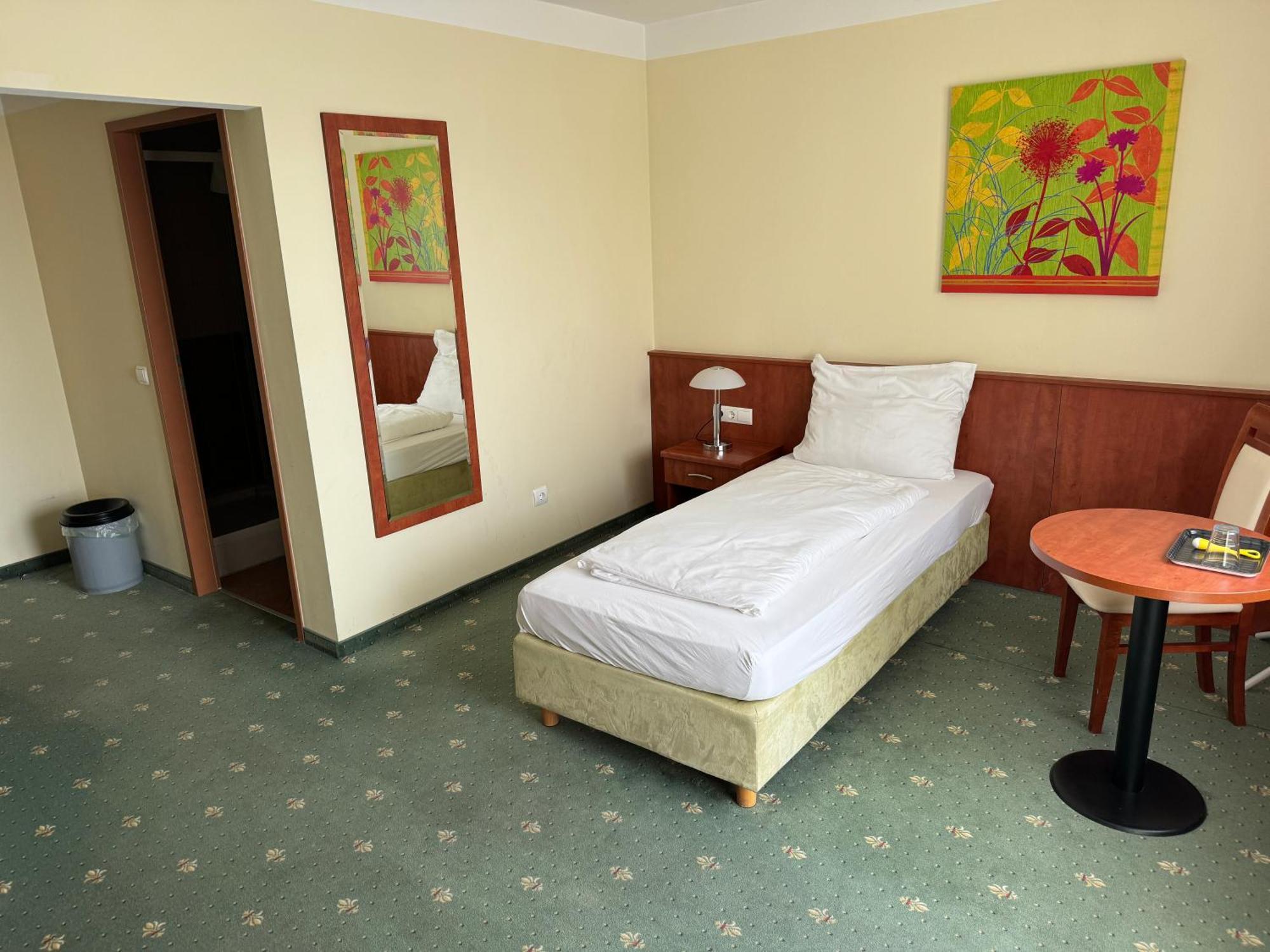 Hotel Breitenlee Wien Ngoại thất bức ảnh