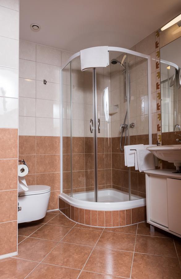 Hotel Breitenlee Wien Ngoại thất bức ảnh