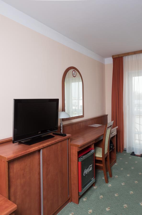 Hotel Breitenlee Wien Ngoại thất bức ảnh